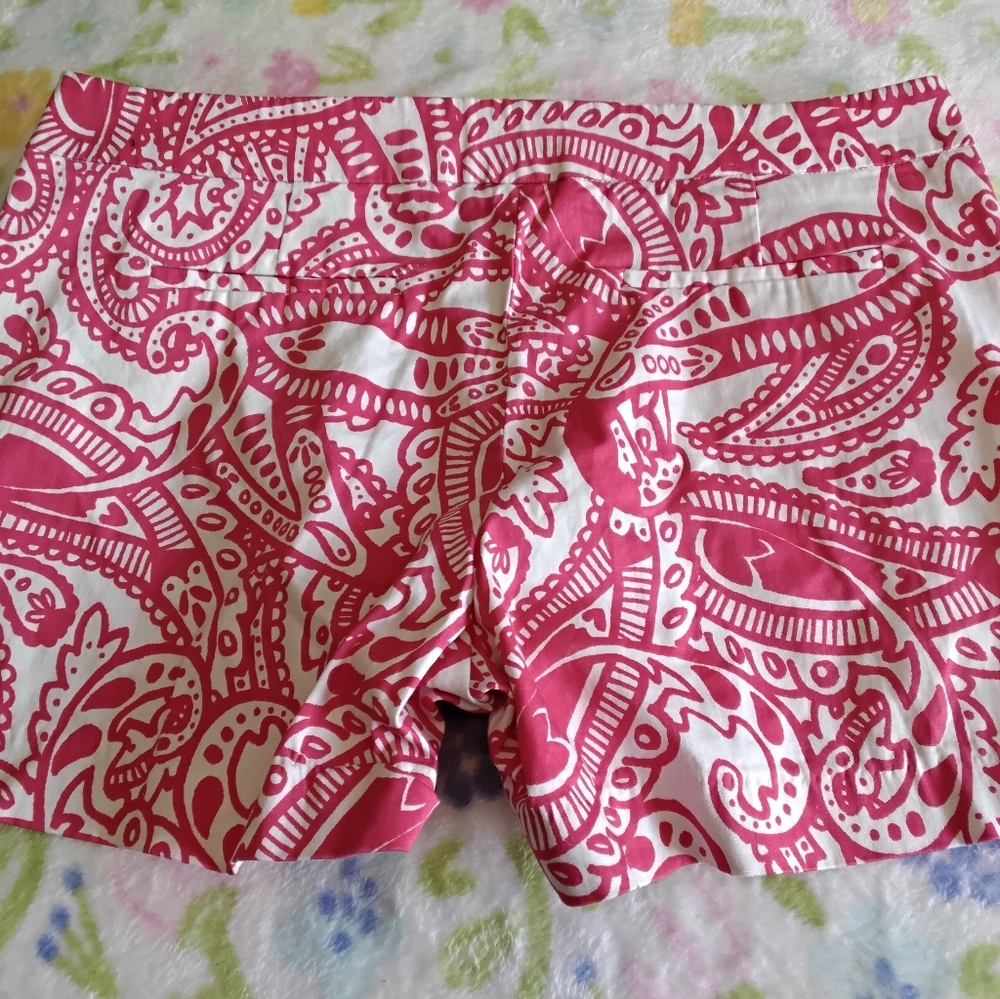Telluride Women’s size 12 colorful paisley chinos shorts cotton spandex 34W 4L